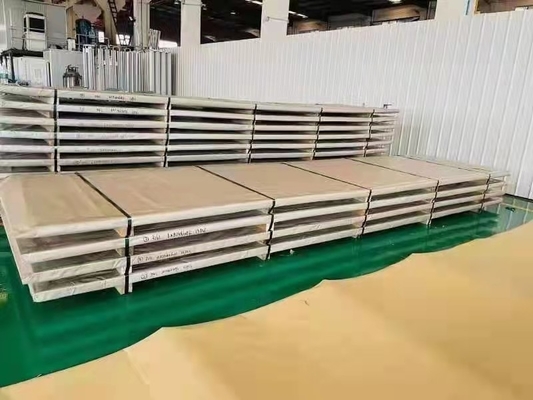 A placa de aço inoxidável laminada cobre 409L 420 430 1500mm para a tubulação de exaustão do carro