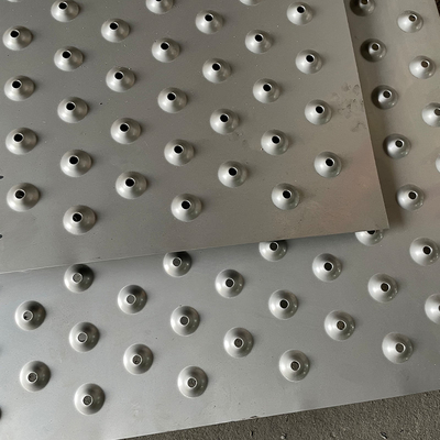 Folhas e placas de aço inoxidável em relevo de grau 304 316 laminadas a frio e laminadas a quente com tamanho personalizado
